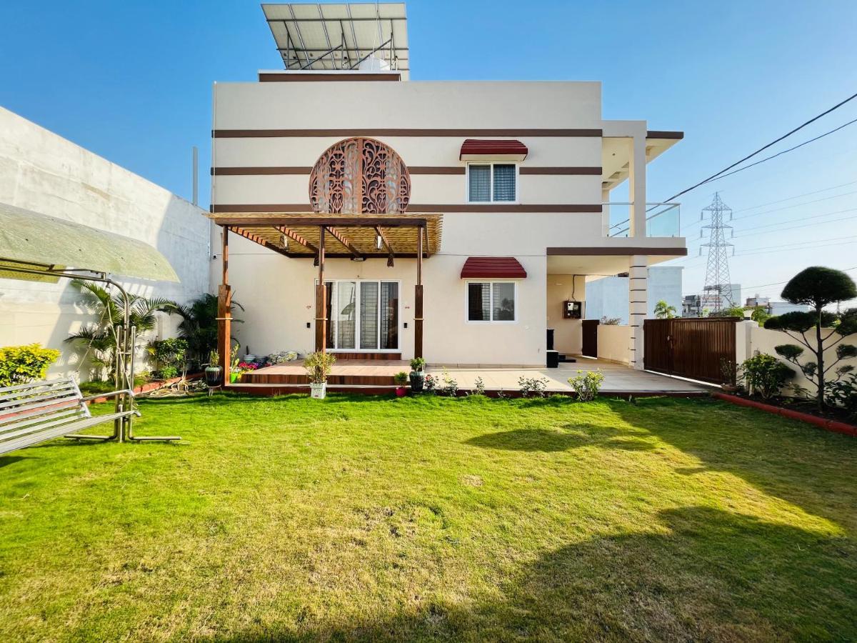 אויאיין Shyam Sudha Home Stay מראה חיצוני תמונה