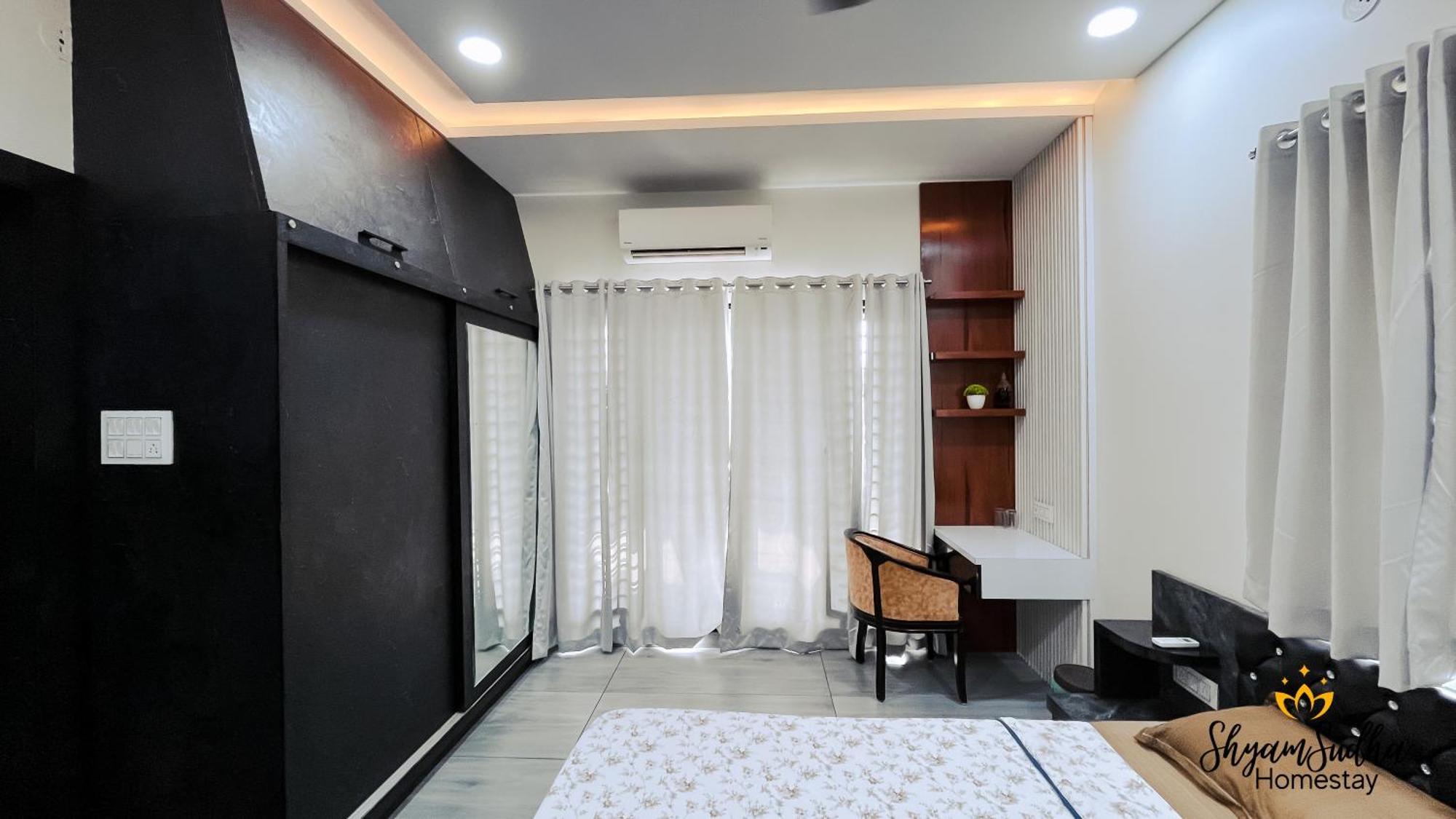 אויאיין Shyam Sudha Home Stay מראה חיצוני תמונה