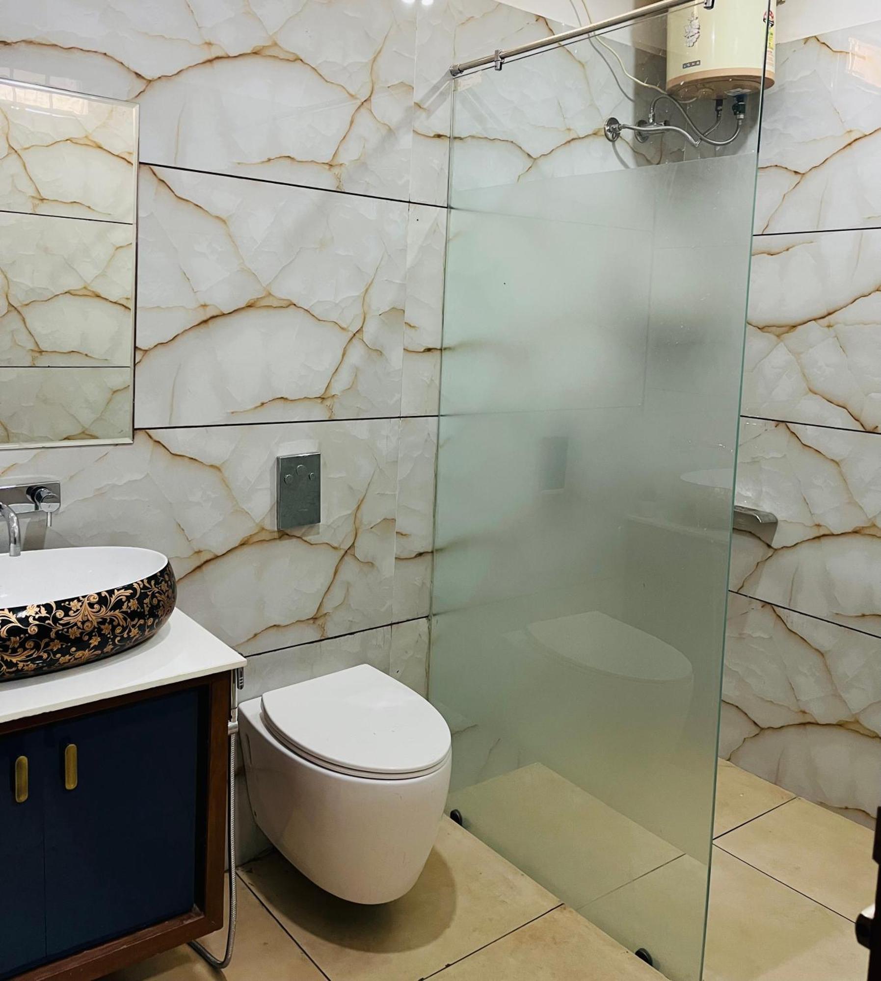 אויאיין Shyam Sudha Home Stay מראה חיצוני תמונה